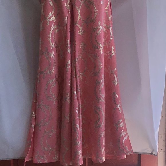 Pink and Gold tube Top with matching Pants - Picture 4 of 4